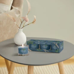 Yankee Candle Signature 3 Candele Votive In Vetro Bayside Cedar 10 Ore Cad. -Vendite Yankee Candle 0099816 yankee candle signature 3 candele votive in vetro bayside cedar 10 ore cad