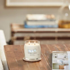 Yankee Candle Signature Candela In Giara Media Clean Cotton 50 Ore 5 Yankee Candle Signature Candela In Giara Media Clean Cotton 50 Ore -Vendite Yankee Candle 0099926 yankee candle signature candela in giara media clean cotton 50 ore