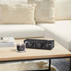 Yankee Candle Signature 3 Candele Votive In Vetro Midsummer's Night 10 Ore Cad. -Vendite Yankee Candle 0100067 yankee candle signature 3 candele votive in vetro midsummers night 10 ore cad