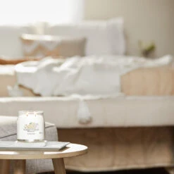 Yankee Candle Signature Candela In Giara Media Wedding Day 50 Ore -Vendite Yankee Candle 0100335 yankee candle signature candela in giara media wedding day 50 ore